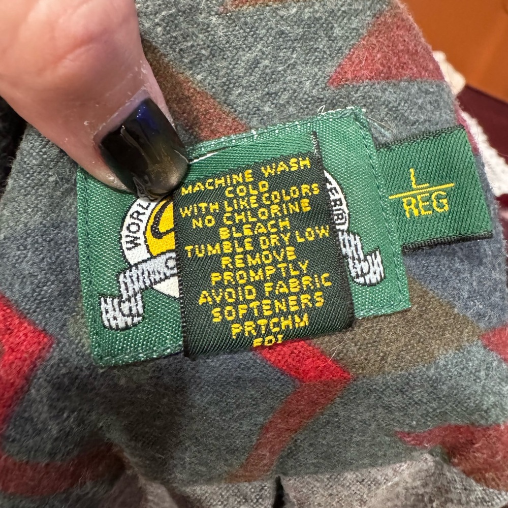 Vintage Cabela’s Multicolor button shirt - Picture 8 of 9